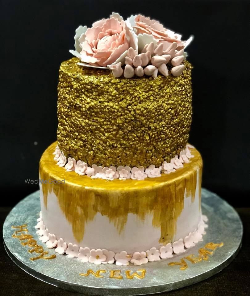 Photo From Wedding cakes - By Six Addictions