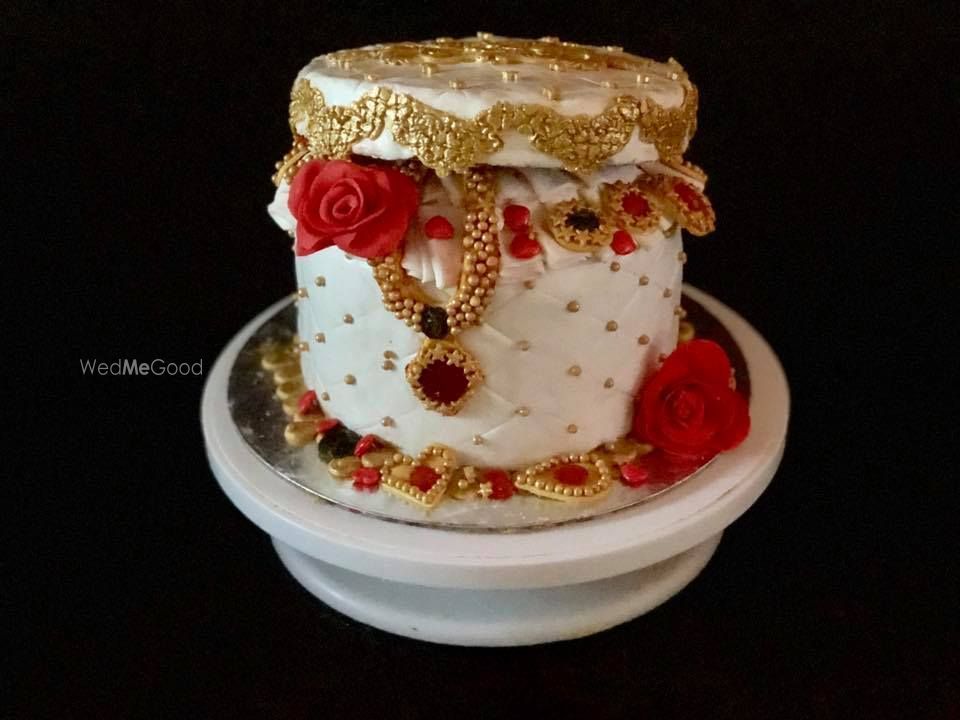 Photo From Wedding cakes - By Six Addictions