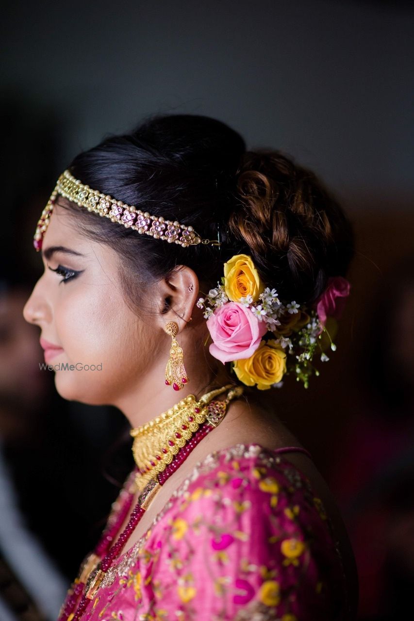 Photo From Kohl eyes n Soft Pink lips for Sonali’s Bridal - By Nivritti Chandra