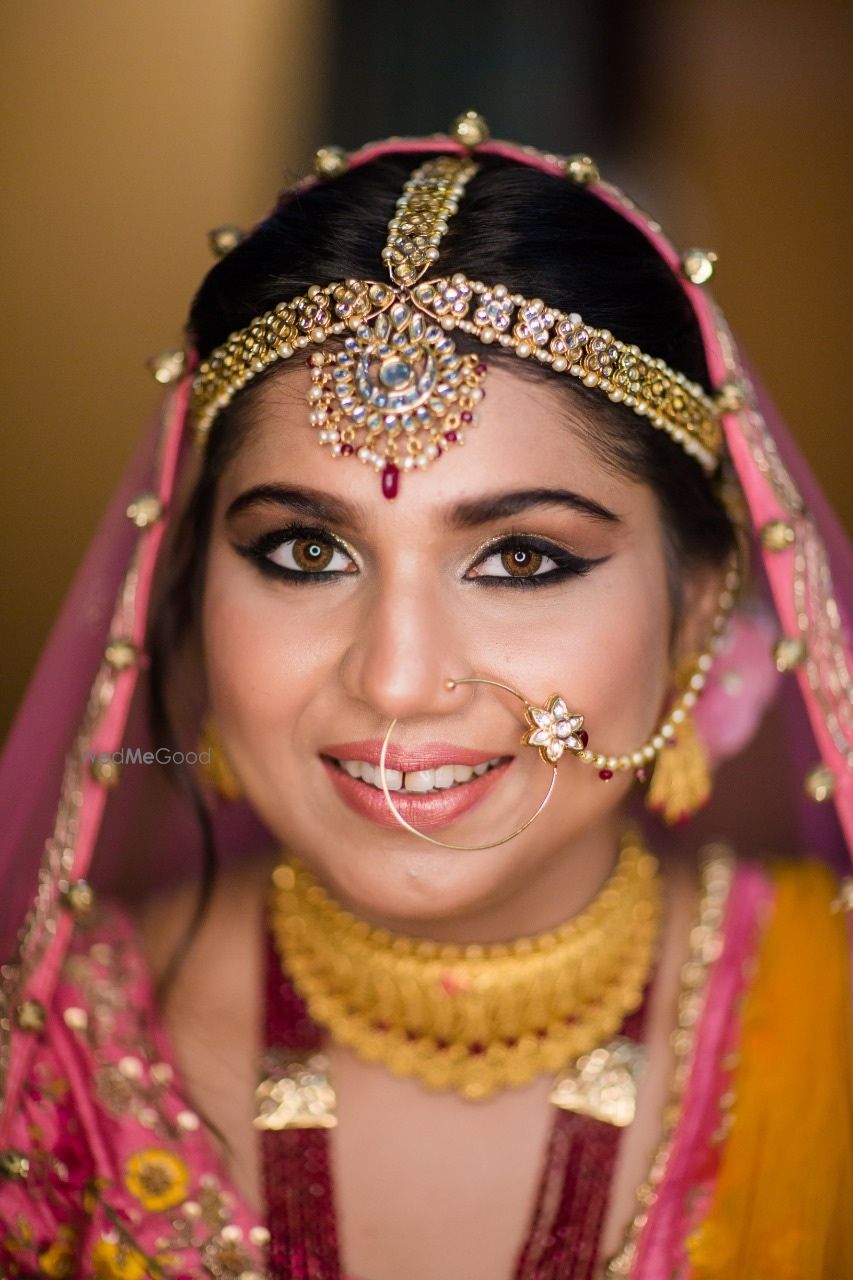 Photo From Kohl eyes n Soft Pink lips for Sonali’s Bridal - By Nivritti Chandra