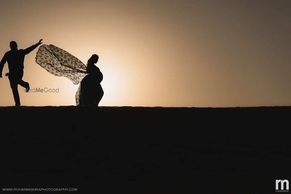 Photo From MATERNITY SHOOT - DUBAI & ABU DHABI - By Rohan Mishra Photography