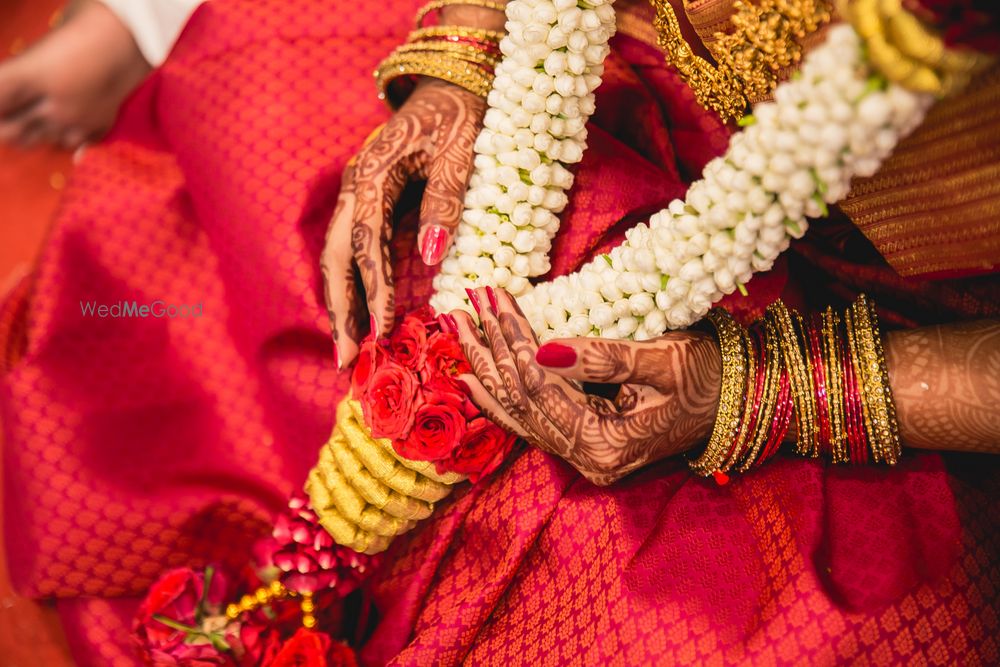 Photo From Santhosh & Annapoorni Engagement - By Nura Photography