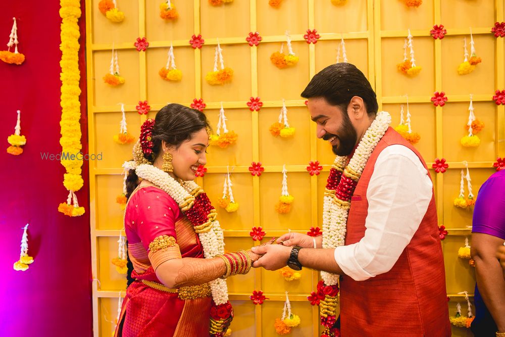 Photo From Santhosh & Annapoorni Engagement - By Nura Photography