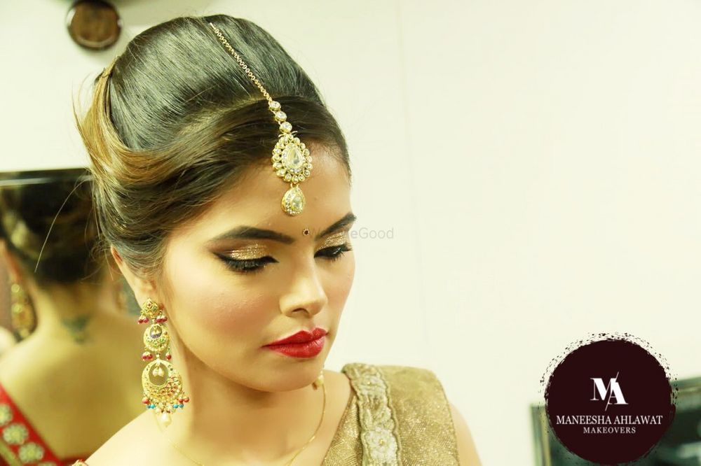 Photo From Engagement makeup - By Maneesha Ahlawat Makeovers