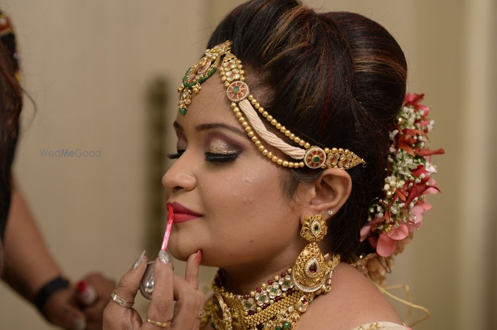 Photo From Charmi Doshi  - By Krishna's Bridal Studio and Academy