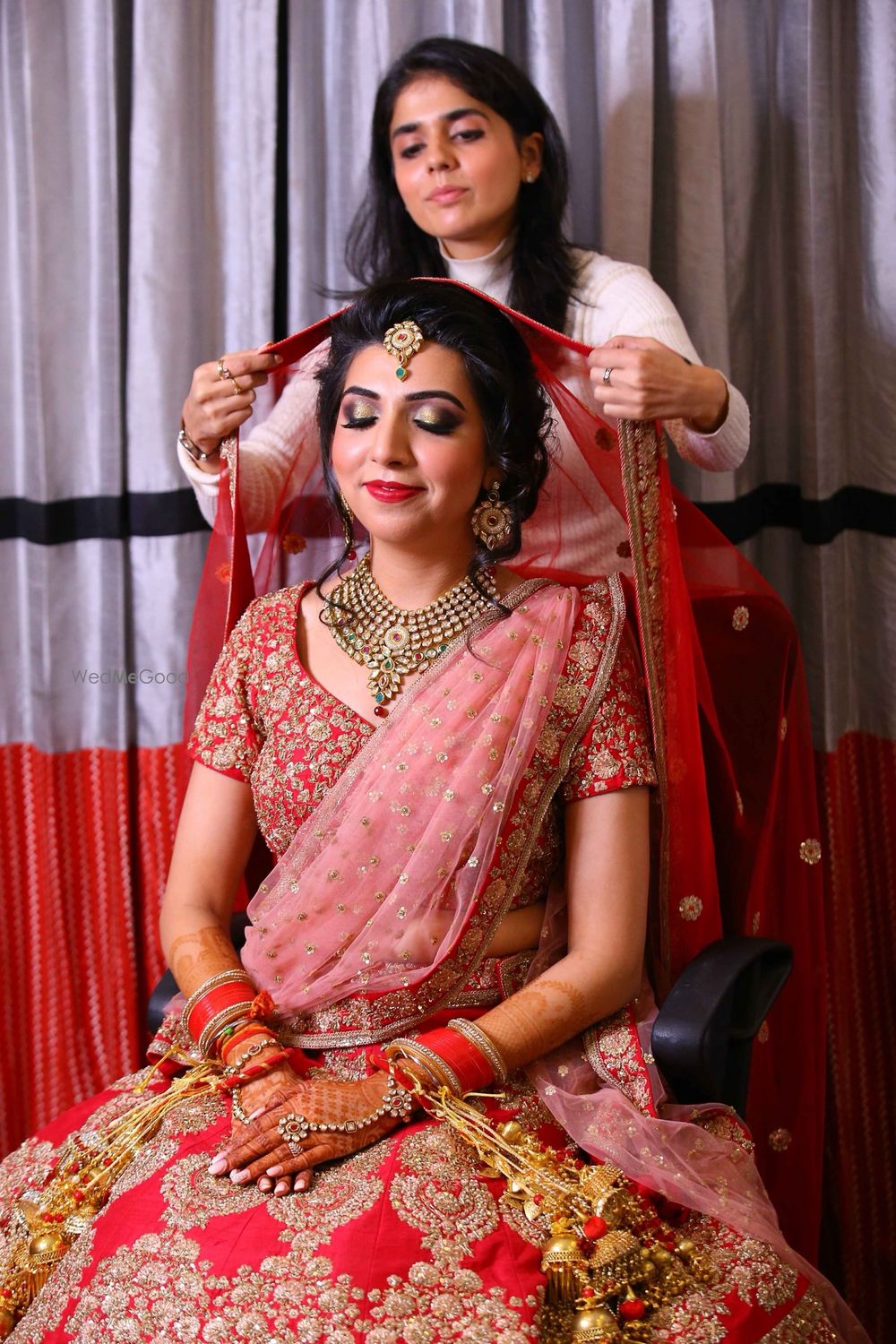 Photo From GOLD n SMOKEY Eyes on this BRIDE IN RED_ MakshitA  - By Nivritti Chandra