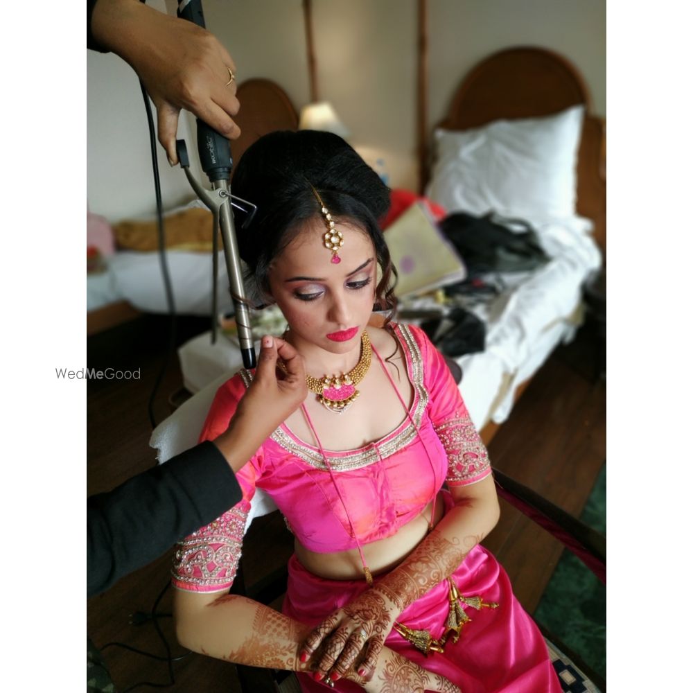 Photo From Purva for sangeet - By Colours Makeup School 