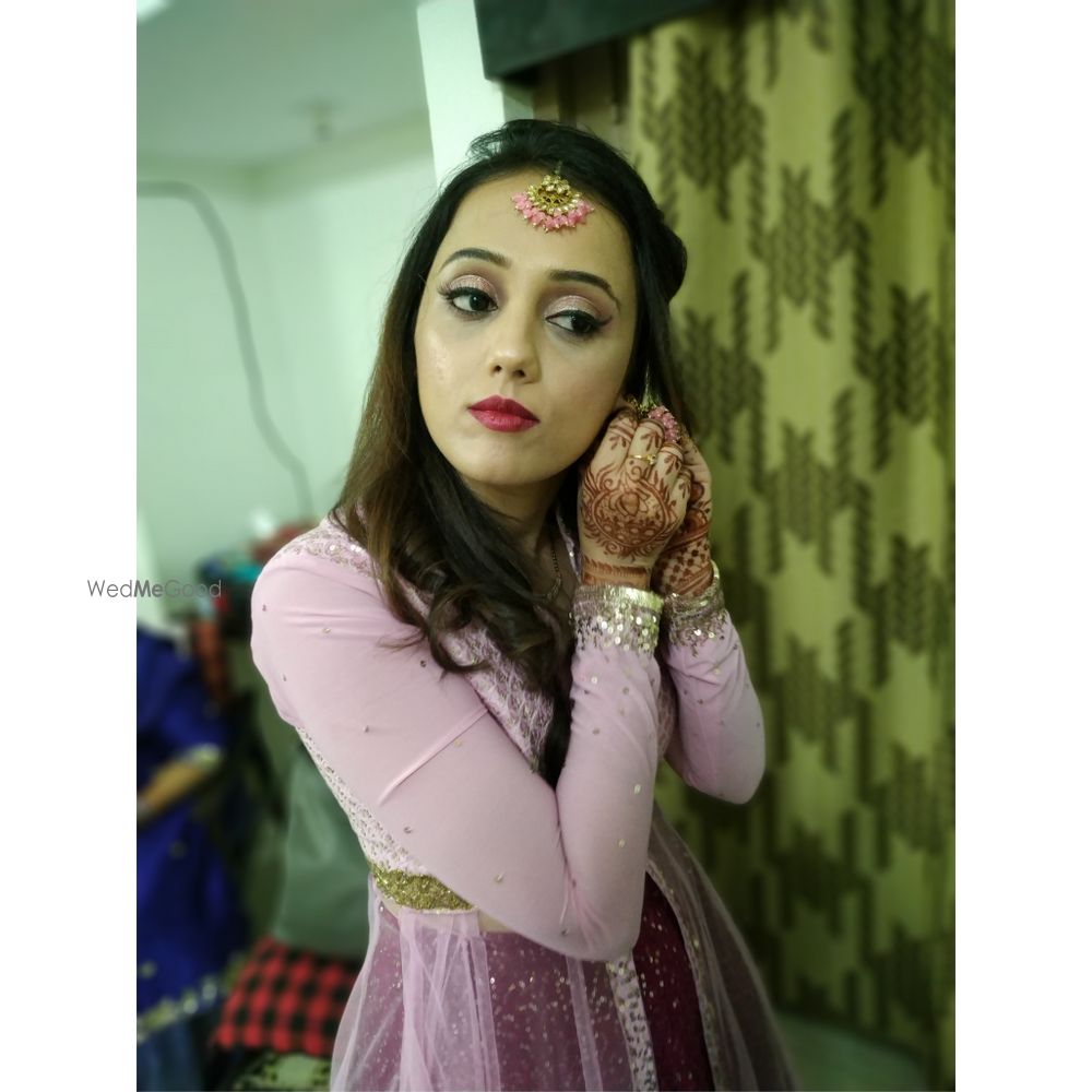 Photo From Purva for sangeet - By Colours Makeup School 