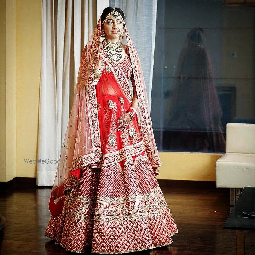 Photo From 2019 Brides - By Makeup Artist Parulduggal