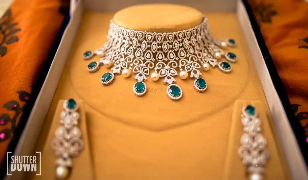 Photo of engagement necklace set