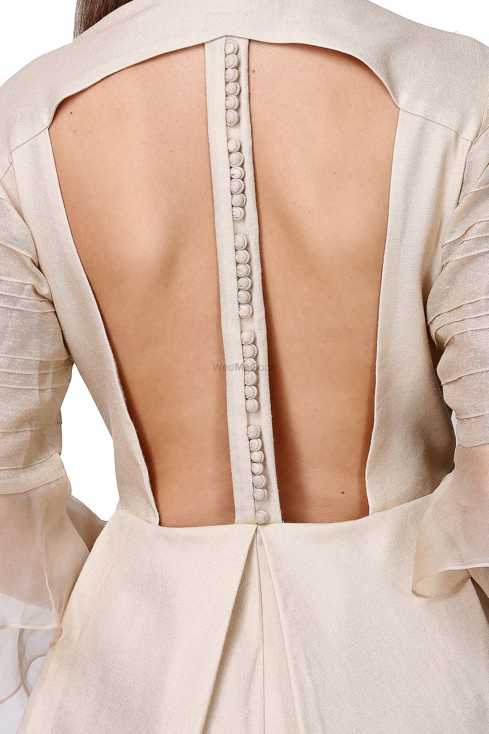 Photo of Unique back design style for summer wedding
