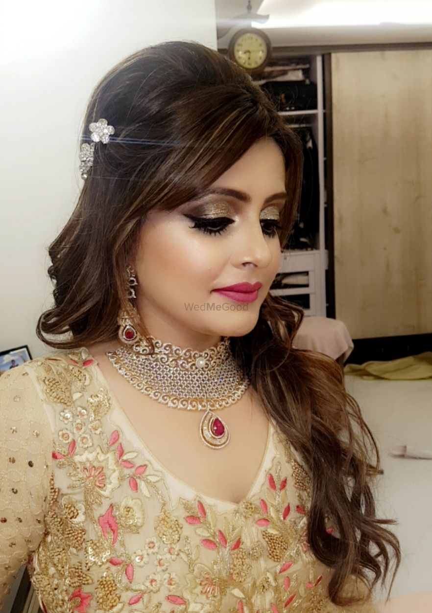 Photo From Wedding Looks Sangeet / Pheras /Reception for Sanam Hinduja - By Makeup by Dimplle S Bathija
