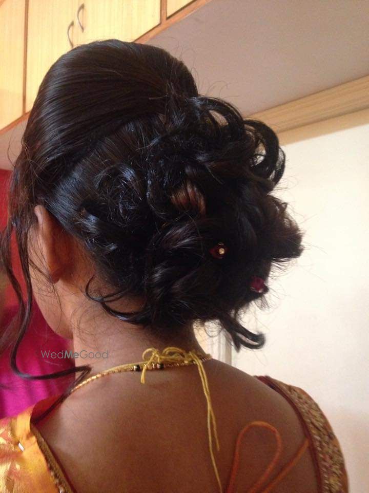 Photo From bridal hairstyle - By Makeup Artistry by Pehal Ahuja