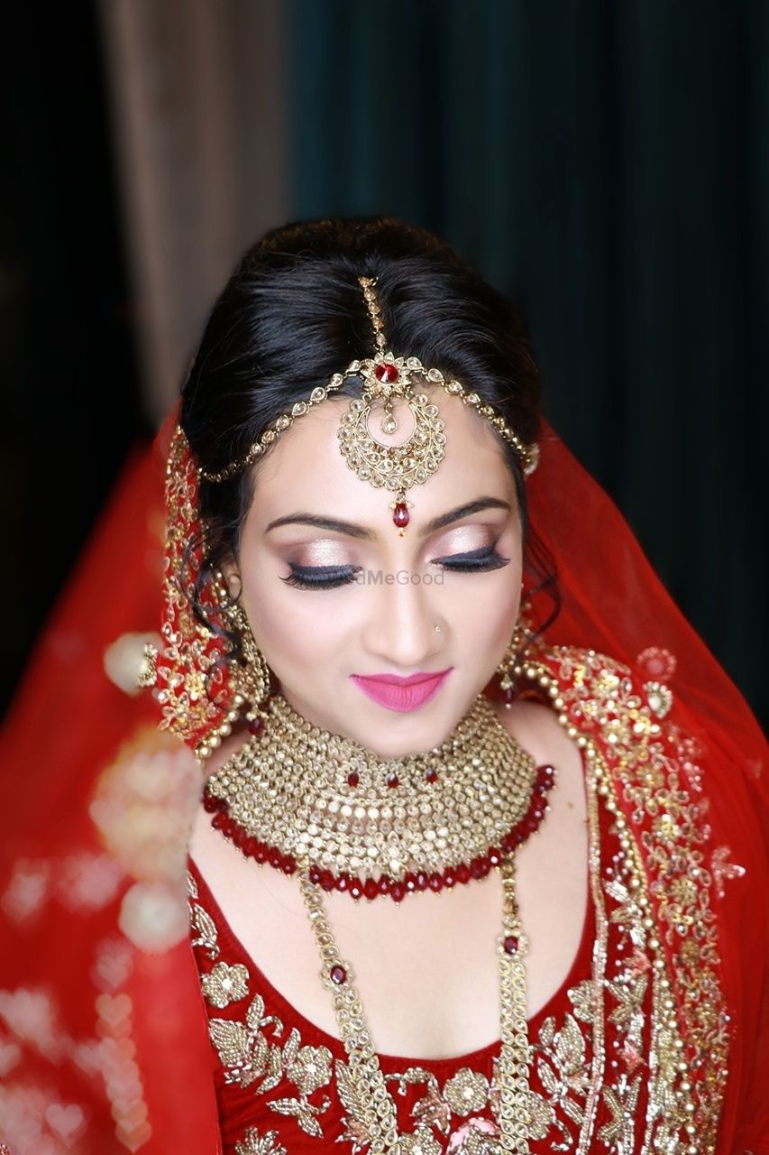 Photo From Pooja's Bridal Makeover @conrad hotel pune - By Zohra - Makeup & Hair Artistry