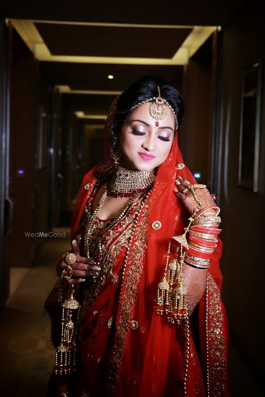 Photo From Pooja's Bridal Makeover @conrad hotel pune - By Zohra - Makeup & Hair Artistry