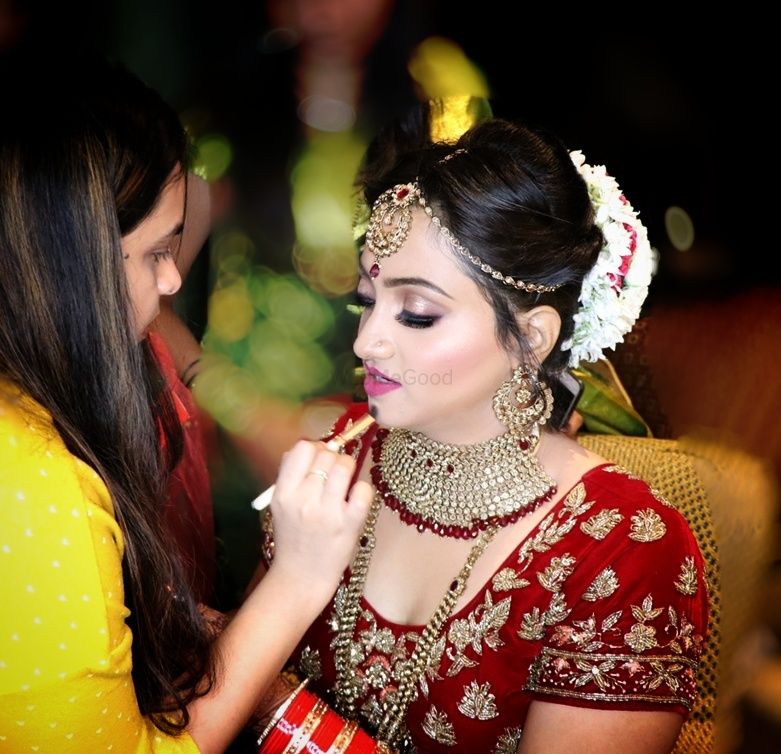 Photo From Pooja's Bridal Makeover @conrad hotel pune - By Zohra - Makeup & Hair Artistry