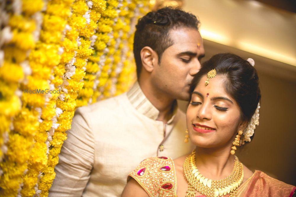 Photo From Lokesh & Kavya Engagement - By Nura Photography