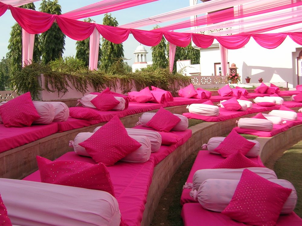 Photo of shades of pink decor