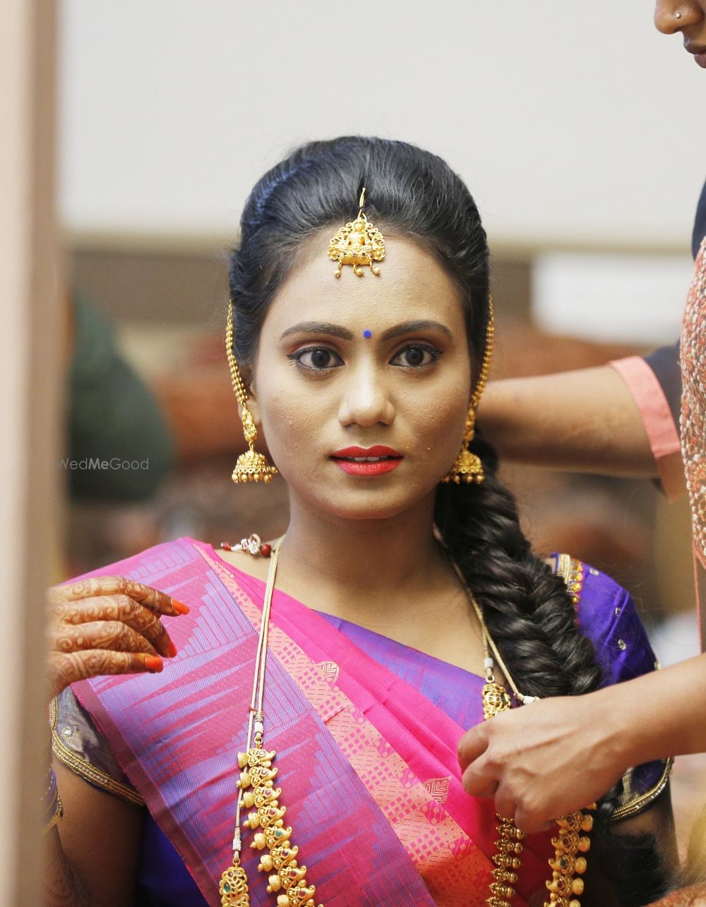 Photo From Bhavitra Reception Makeup - By Neelima Makeover