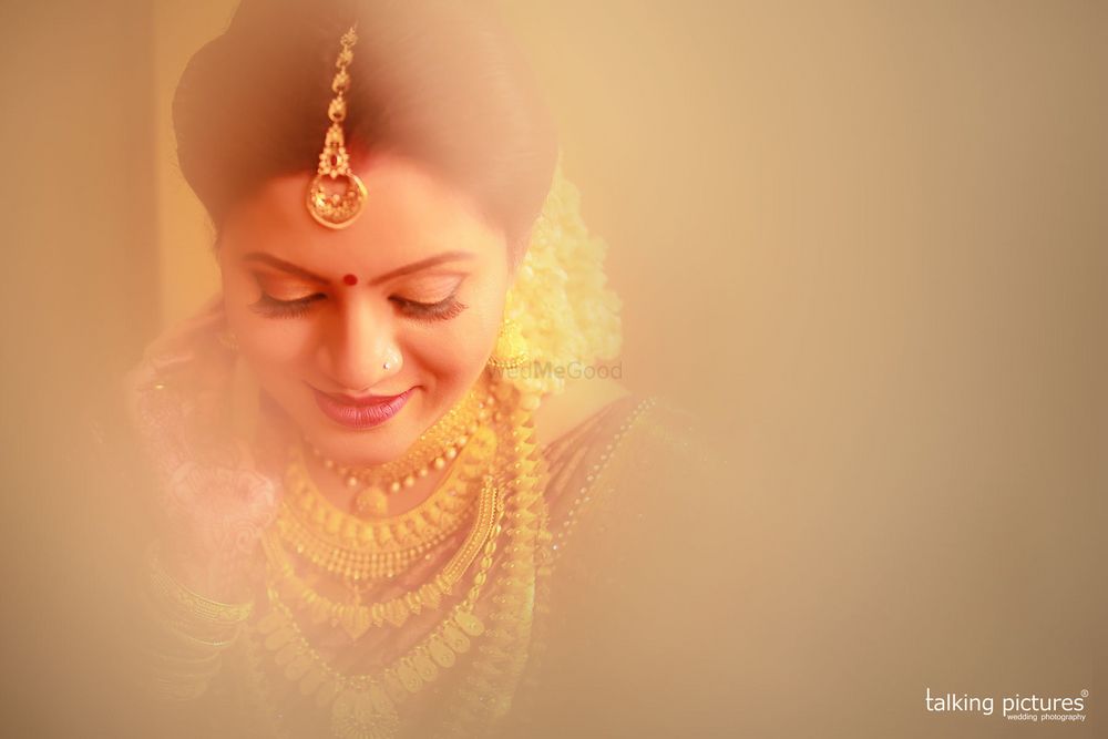 Photo From KERALA TRADITIONAL WEDDING - By Talking Pictures Wedding Photography