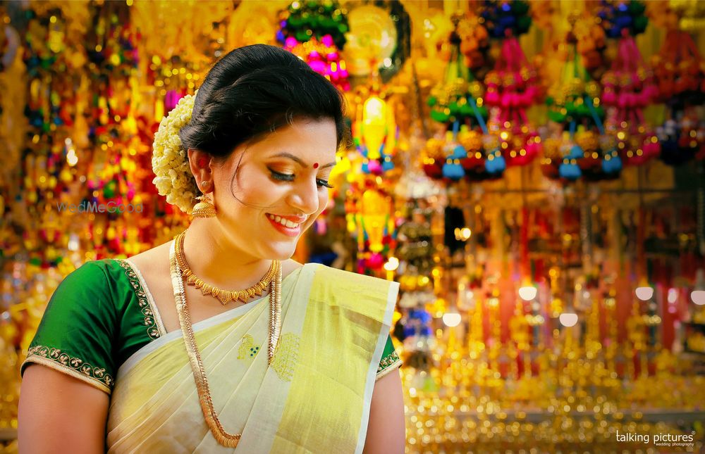 Photo From KERALA TRADITIONAL WEDDING - By Talking Pictures Wedding Photography