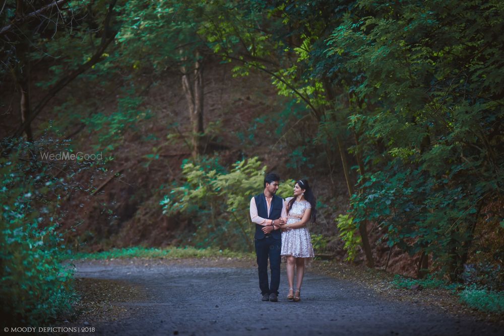 Photo From || ABHIJEET + MAYURI || PRE-WEDDING ALBUM - By Moody Depictions