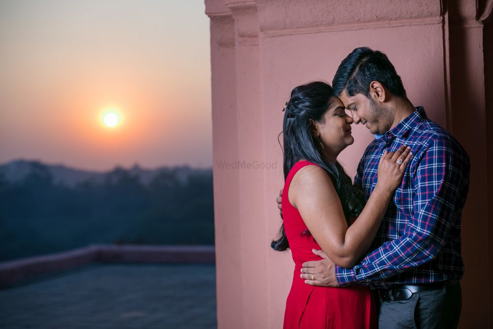 Photo From Couple Shoot - By Relive Visuals