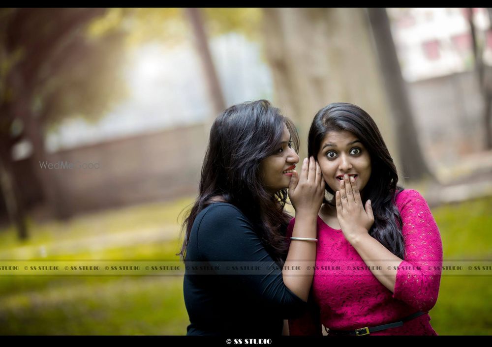 Photo From Pre-wedding shoot with friends  - By Sixth Sense Studio