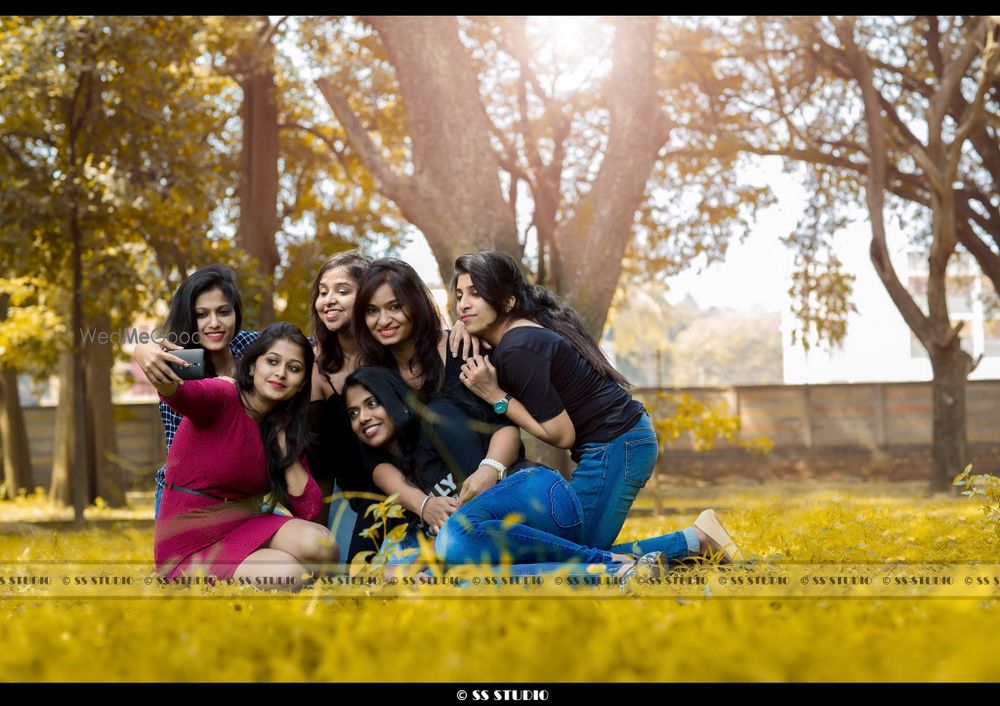 Photo From Pre-wedding shoot with friends  - By Sixth Sense Studio