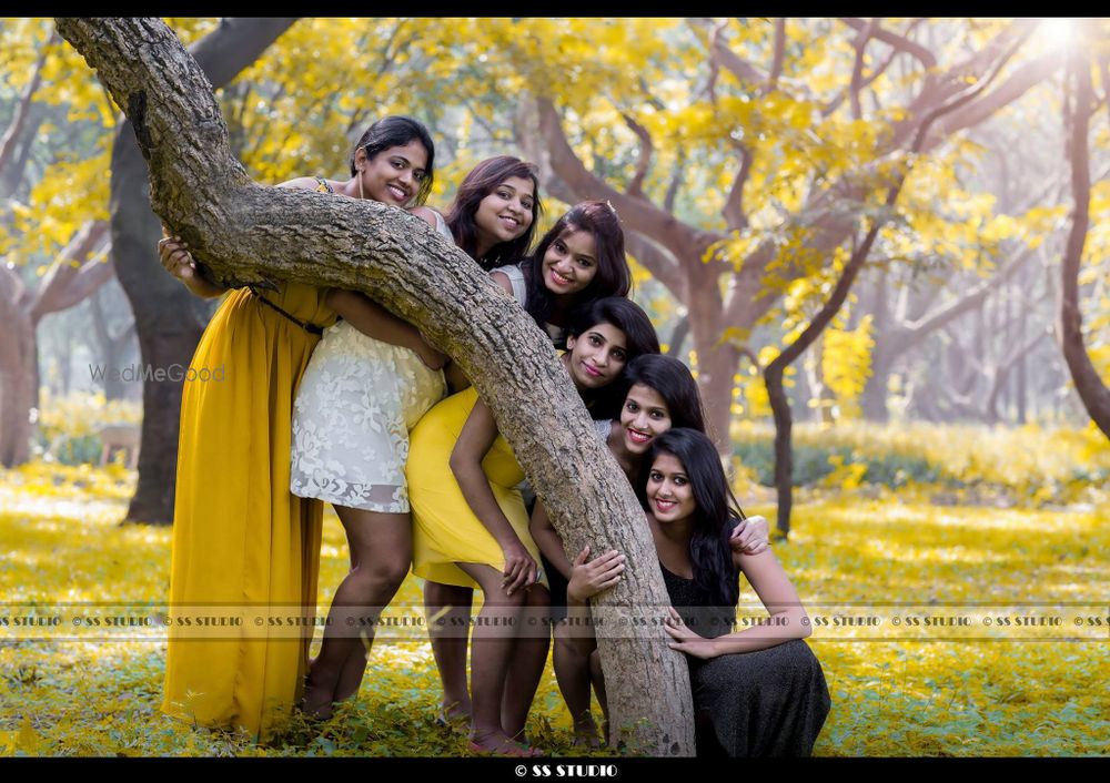 Photo From Pre-wedding shoot with friends  - By Sixth Sense Studio