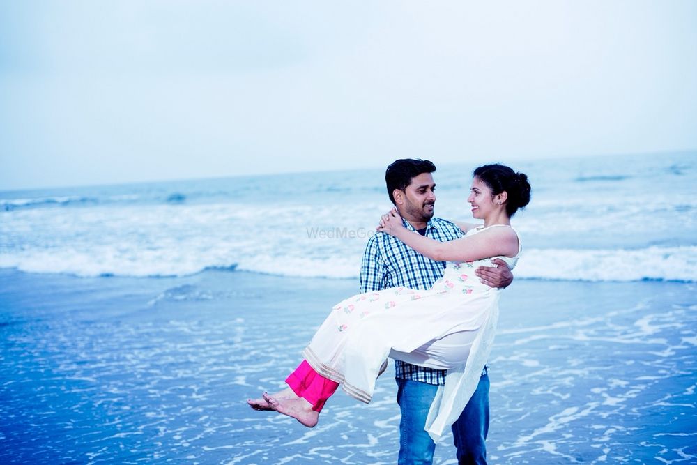 Photo From Pre wedding shoot: Yogesh & Anu - By Creative World Creations 