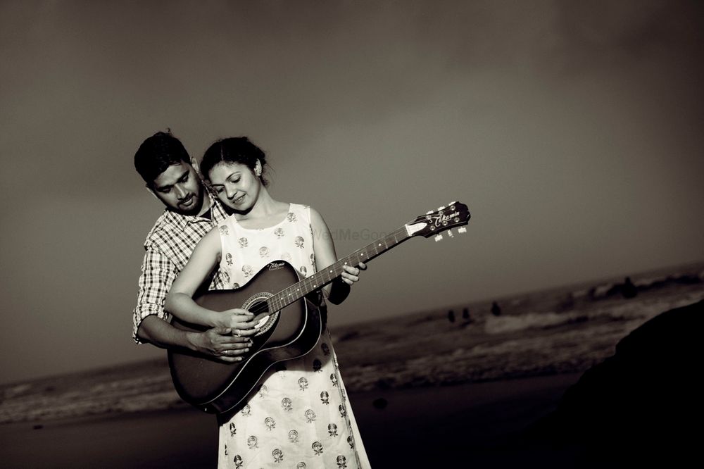 Photo From Pre wedding shoot: Yogesh & Anu - By Creative World Creations 