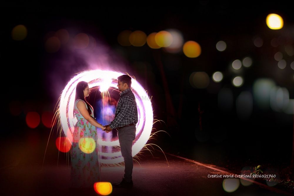 Photo From Pre wedding shoot: PRITESH & SONAL  - By Creative World Creations 