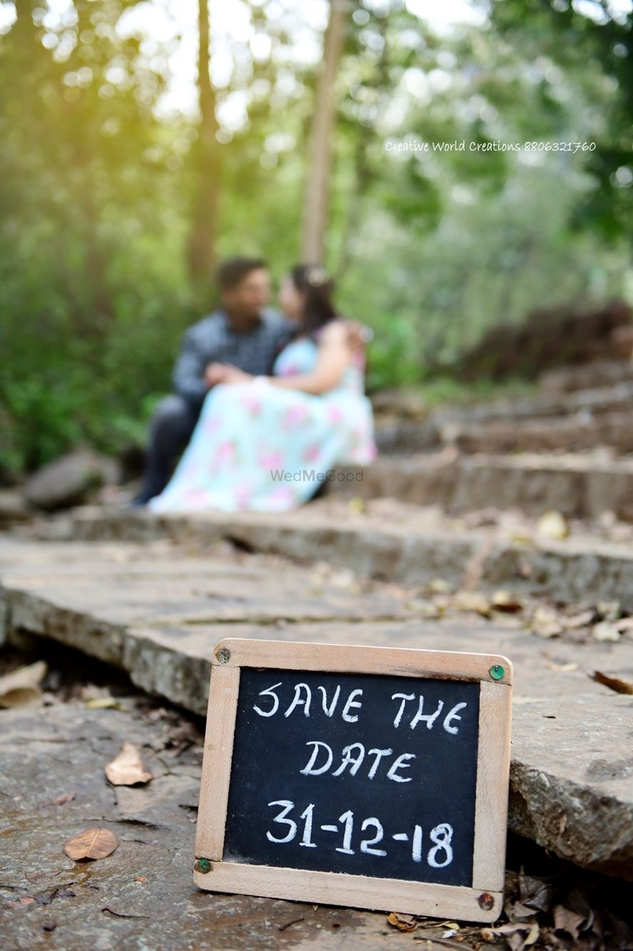 Photo From Pre wedding shoot: PRITESH & SONAL  - By Creative World Creations 