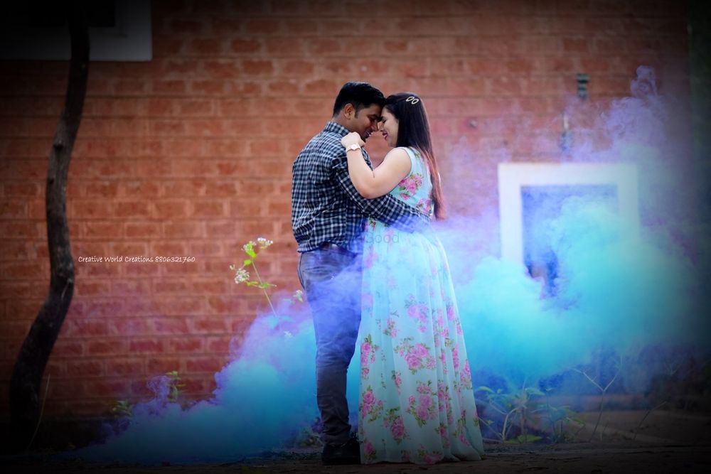 Photo From Pre wedding shoot: PRITESH & SONAL  - By Creative World Creations 