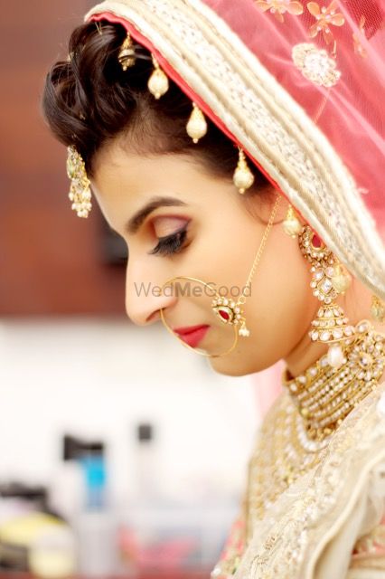Photo From brides - By Makeup and Hair by Priyanka Baweja