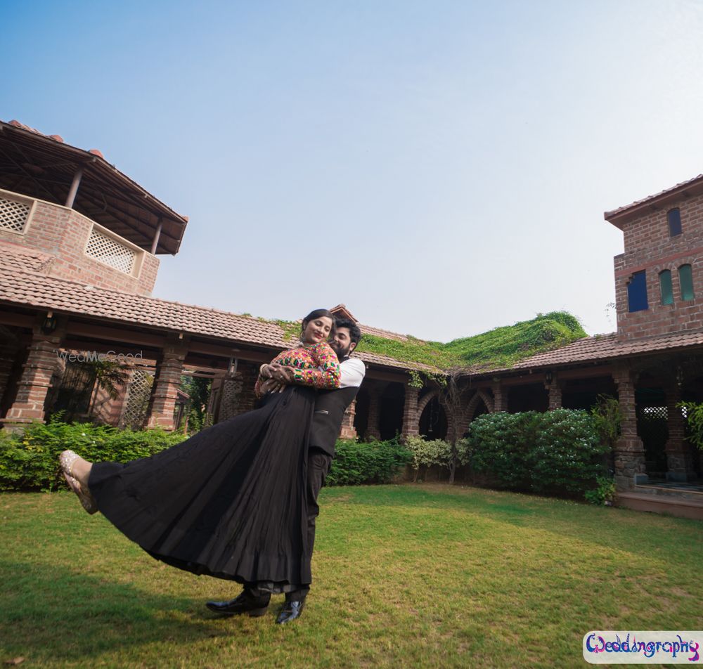 Photo From Amish X Akanksha Pre Wedding - By Weddingraphy by M.O.M. Productions