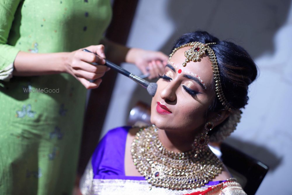 Photo From Bengali Bride - By Makeovers By Gurleen