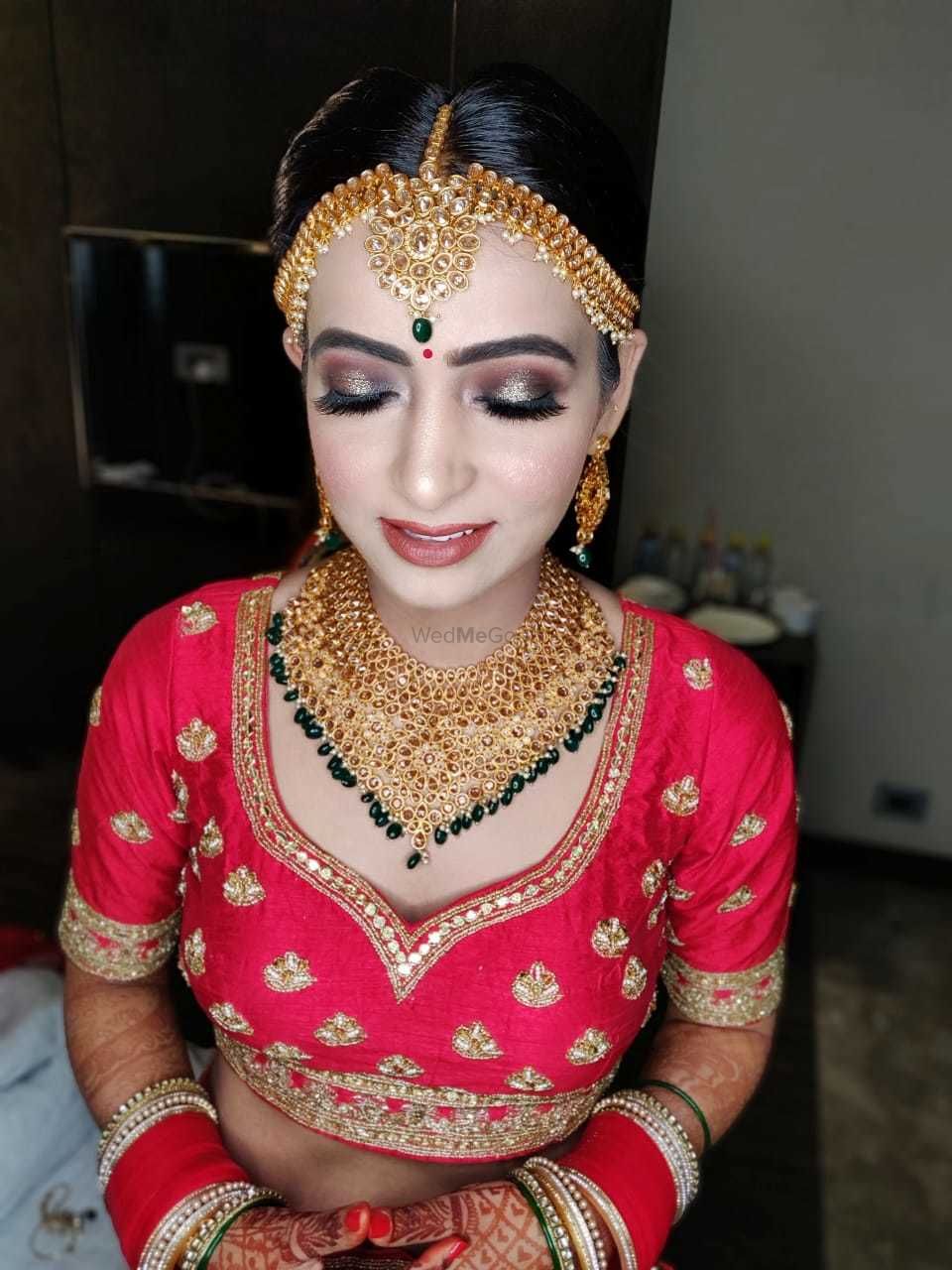 Photo From bridal and party makeups - By Preeti Thukral Makeup Artistry