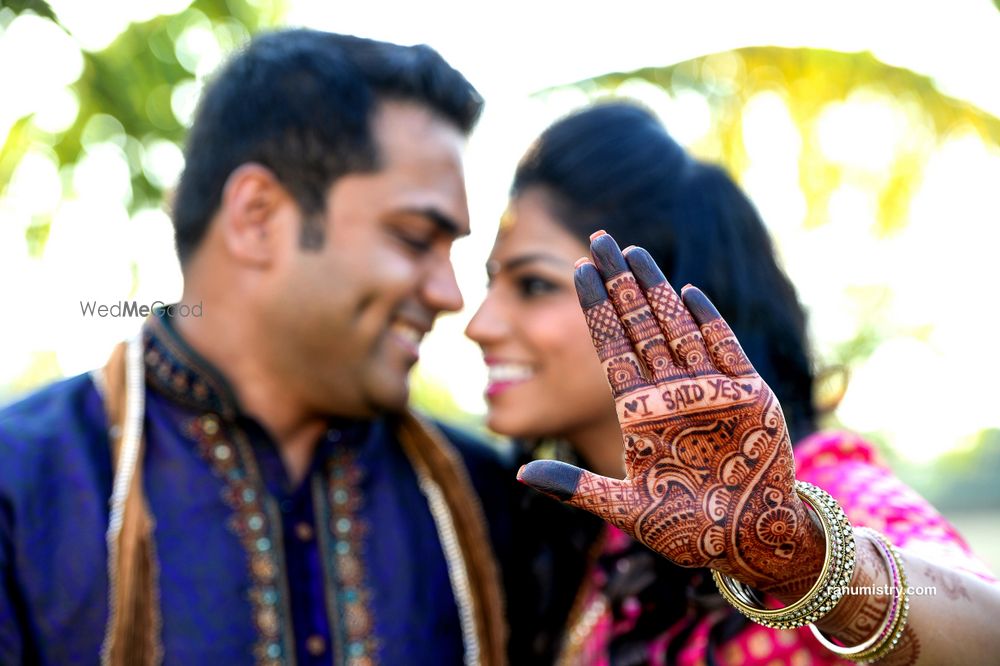 Photo From Glimpse of Mehendi - By Ranu Mistry Photography