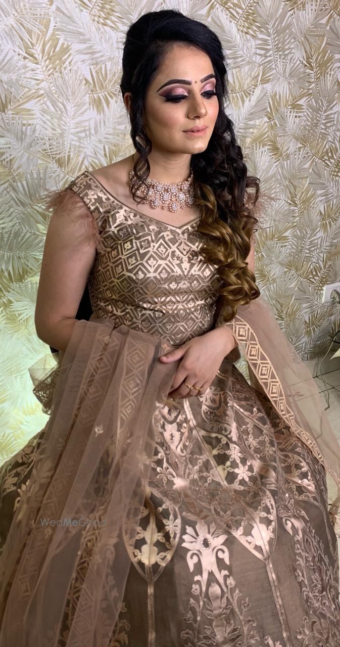 Photo From Engagment looks - By Pooja Sharma Makeovers