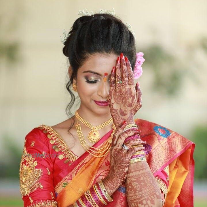 Photo From Engagement Shivani Sarnaik - By Colours Makeup School 