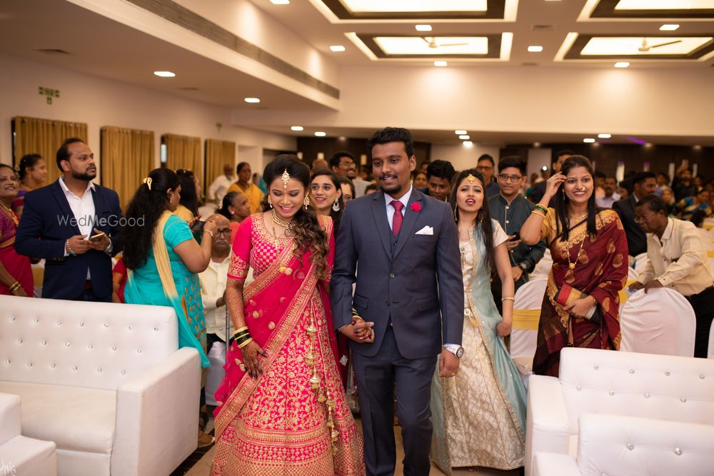 Photo From Reception of Yogesh X Saloni - By Makrand Parab Photography