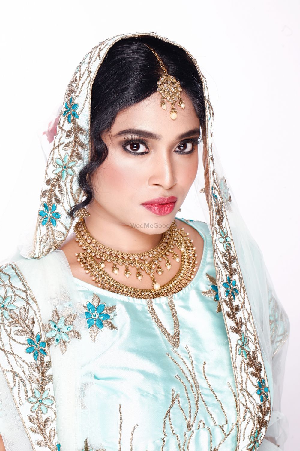 Photo From Sabyasachi brides - By Makeovers by Kavita