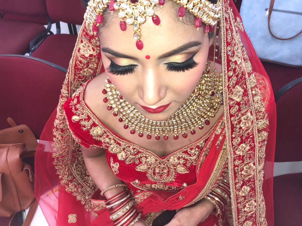 Photo From Sabyasachi brides - By Makeovers by Kavita
