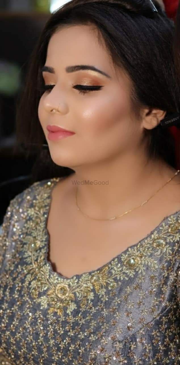 Photo From Engagement Makeover by Supreet Makeovers - By Supreet Makeovers