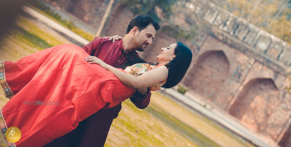 Photo From Jyoti & Ravi Pre-wedding - By The Knotty Weds