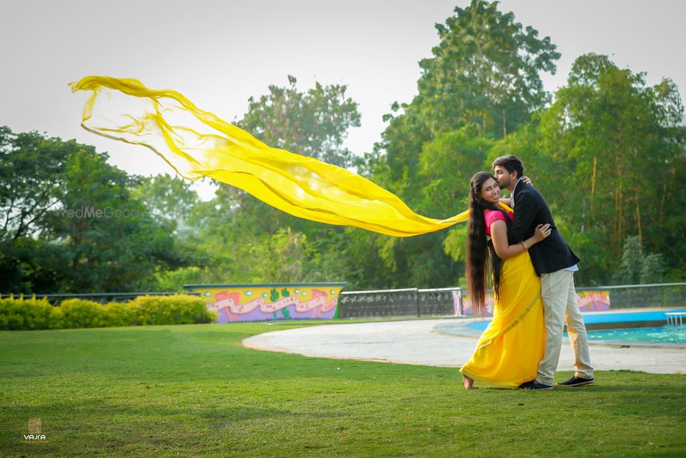 Photo From Pradyumna pratyusha pre wed - By Vajra Photography Events