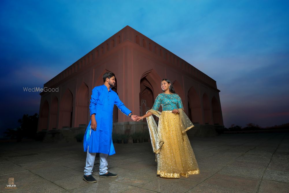 Photo From Pradyumna pratyusha pre wed - By Vajra Photography Events