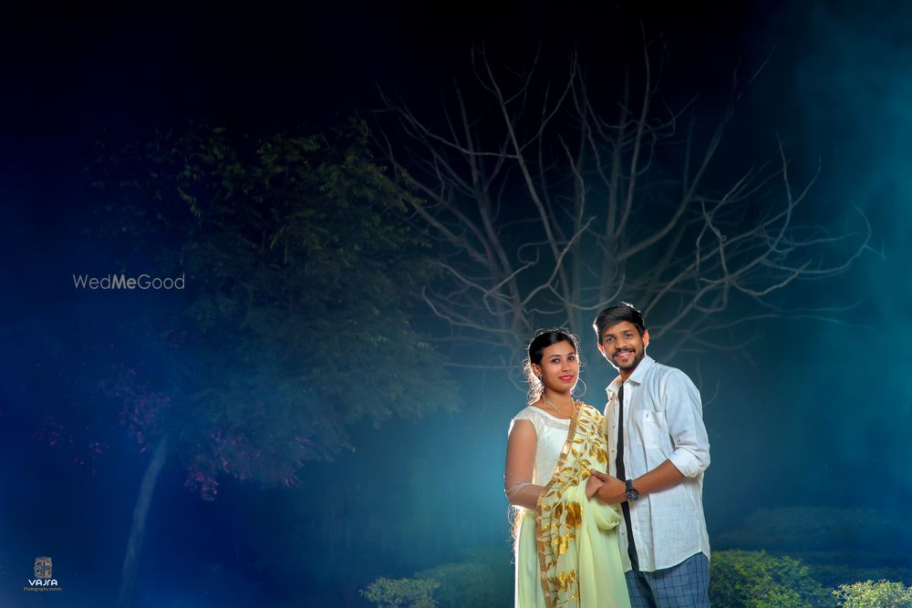 Photo From Pradyumna pratyusha pre wed - By Vajra Photography Events